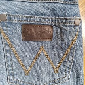 Wrangler Retro Slim Straight Kids Western Light-washed Denim Blue Jeans 8 Slim